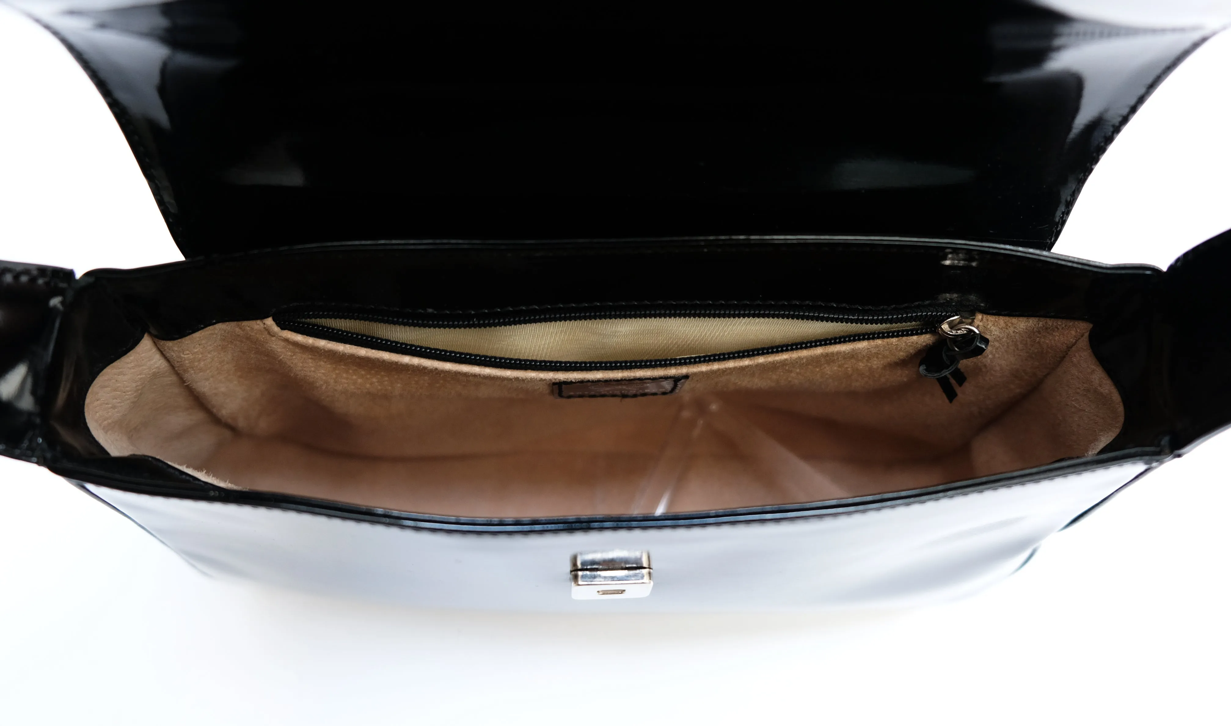 Anya Hindmarch Shoulder Bag in Black Patent Leather, M