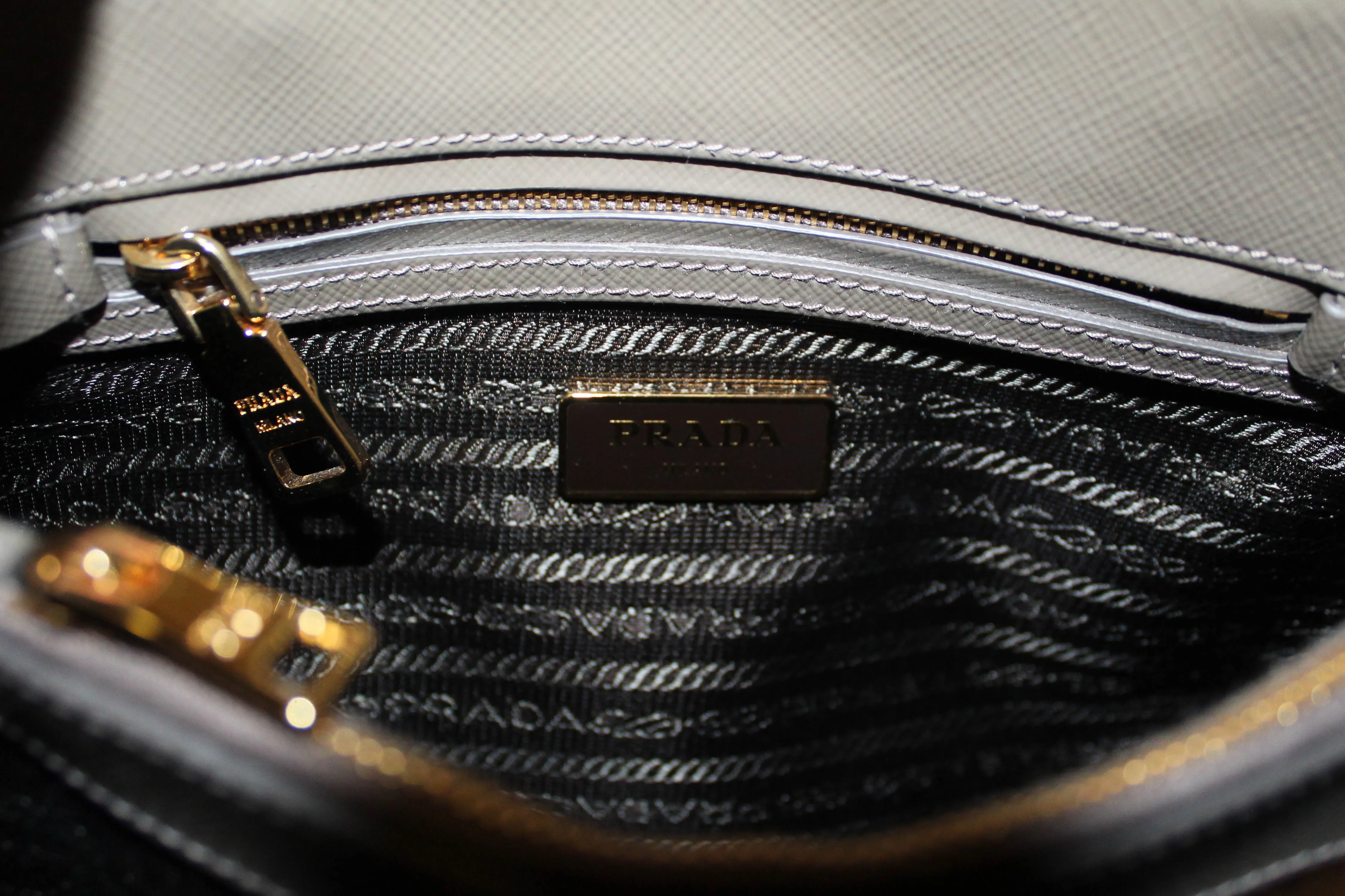 Authentic Prada Argilla Grey Vernice Saffiano Leather Small Promenade Alma Bag