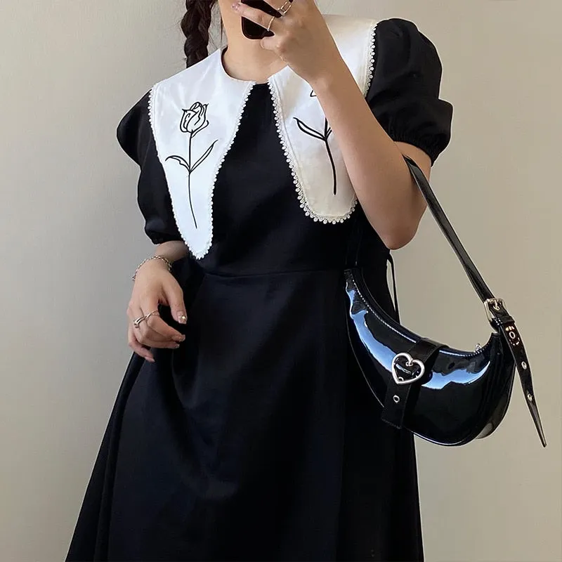 Bella Patent Heart Bag
