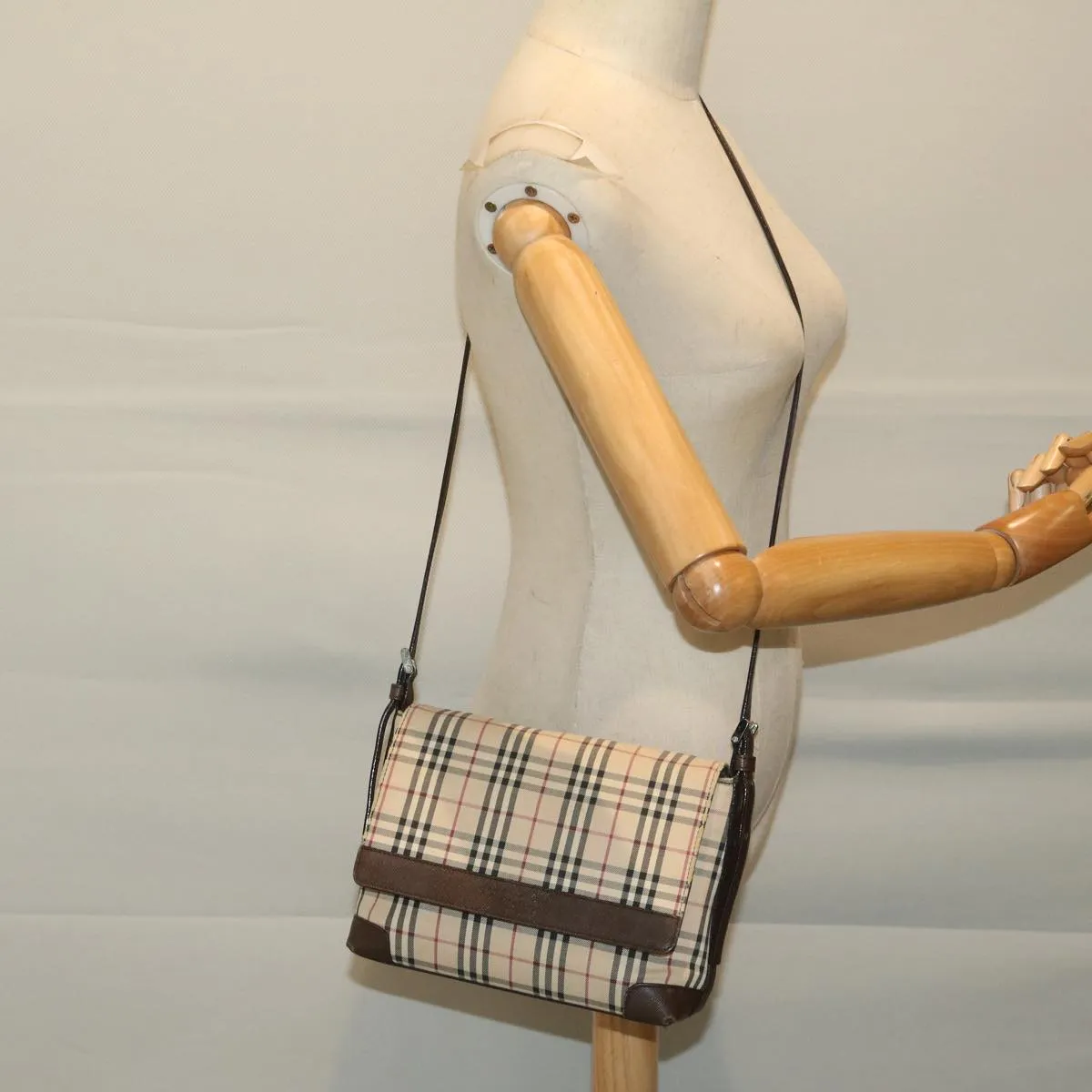 BURBERRY Nova Check Shoulder Bag Canvas Beige Brown 68814