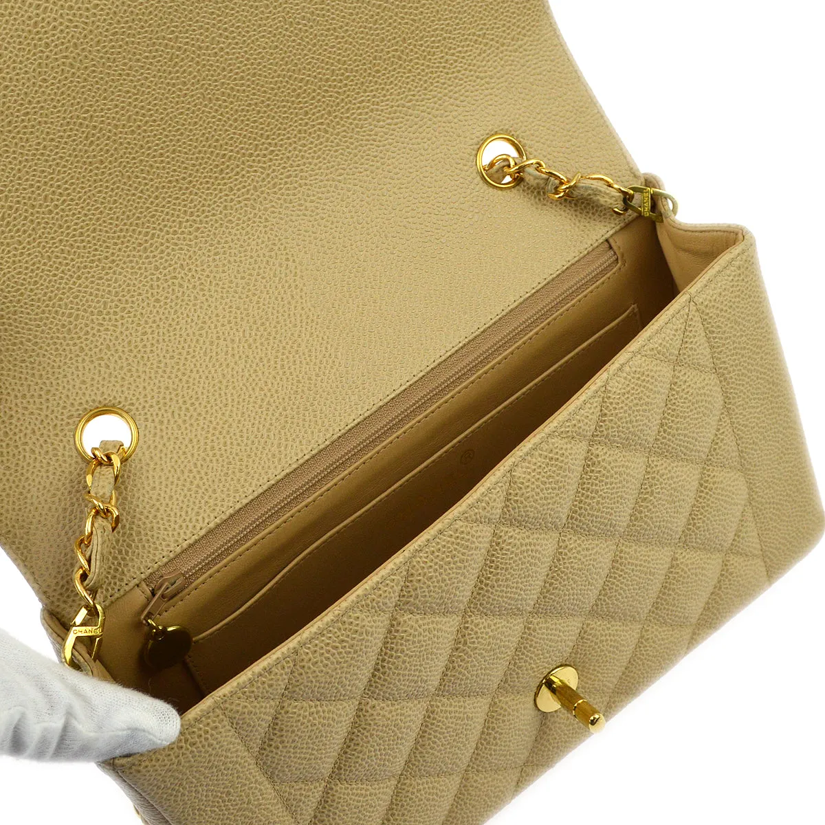 Chanel 1994-1996 Caviar Medium Diana Shoulder Bag