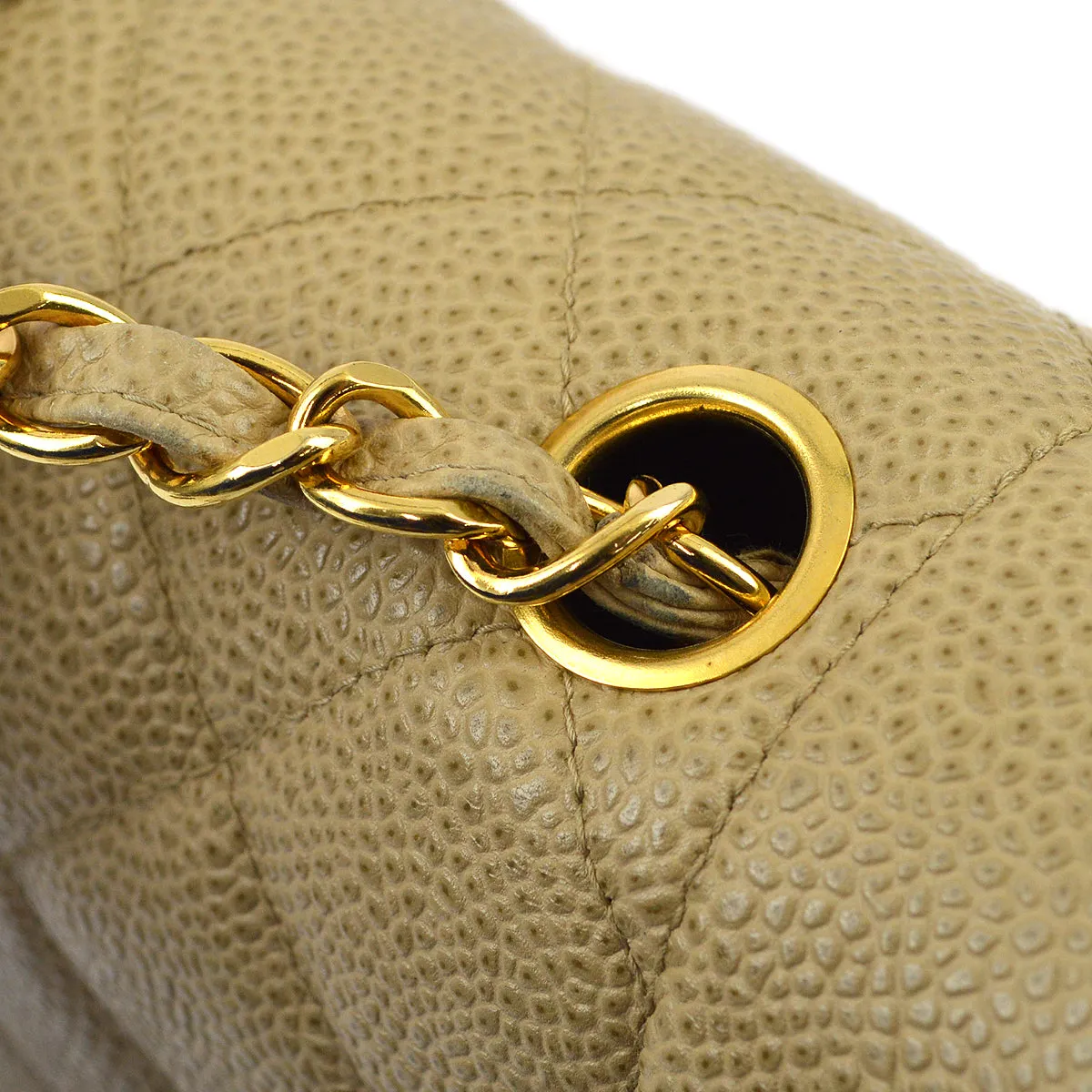 Chanel 1994-1996 Caviar Medium Diana Shoulder Bag