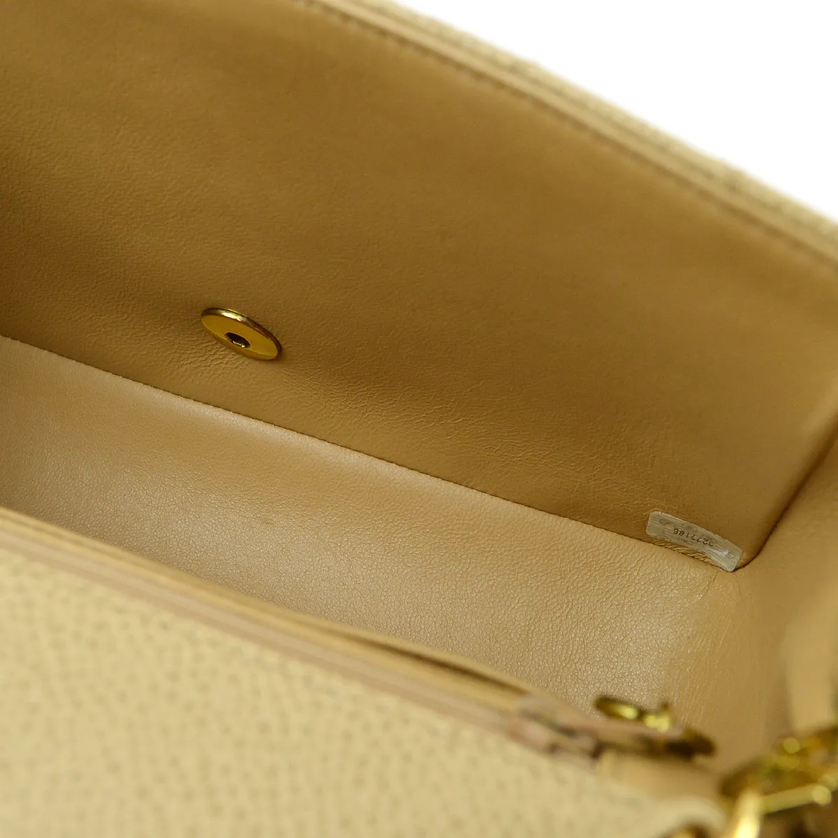 Chanel 1994-1996 Caviar Medium Diana Shoulder Bag