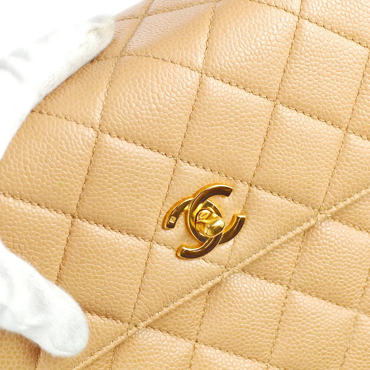 Chanel 1997-1999 Flap Shoulder Bag Beige Caviar
