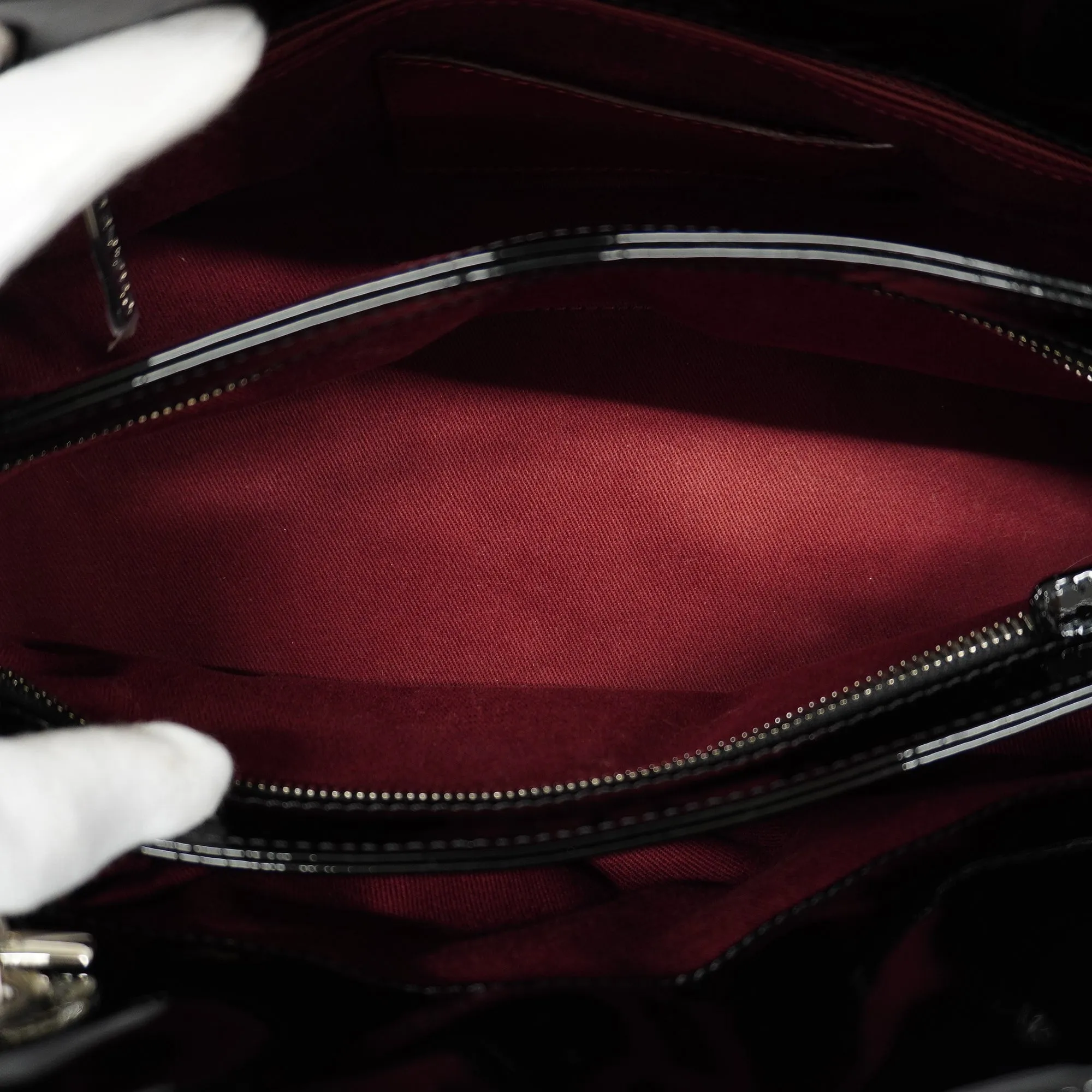 Chanel  Matelasse Shoulder Bag Chain Shoulder Women's Patent Leather Black
