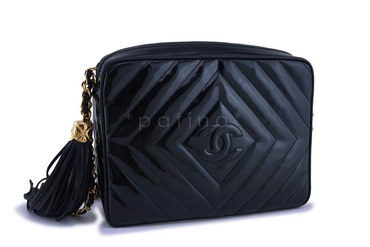 Chanel Pristine Vintage Black Patent Classic Quilted Camera Case Bag