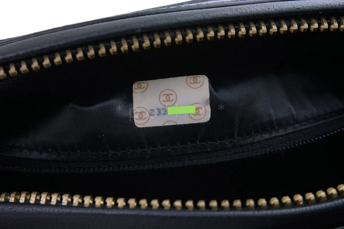 Chanel Pristine Vintage Black Patent Classic Quilted Camera Case Bag