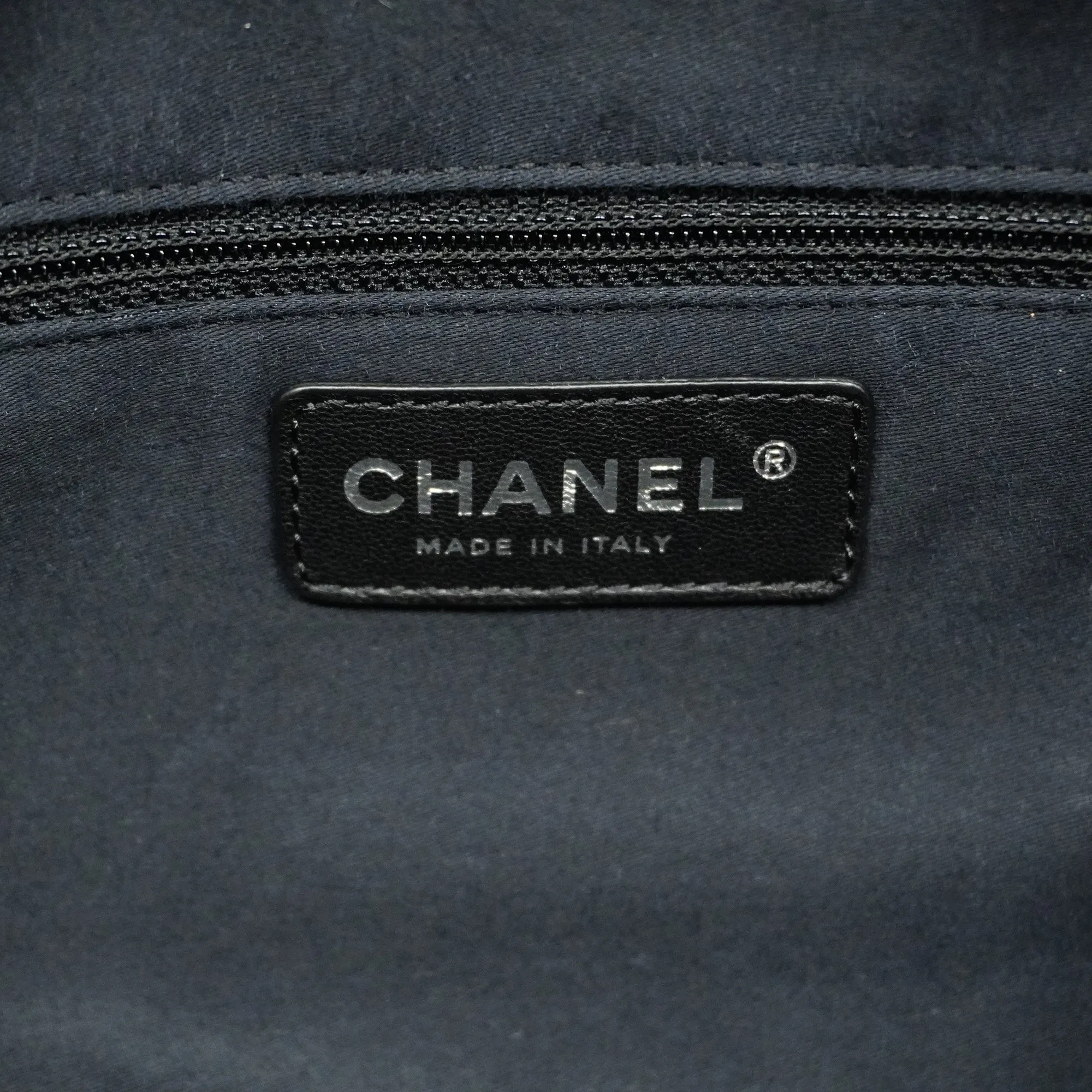 CHANELAuth  Matelasse Chain Shoulder Bag Women's Patent Leather Black