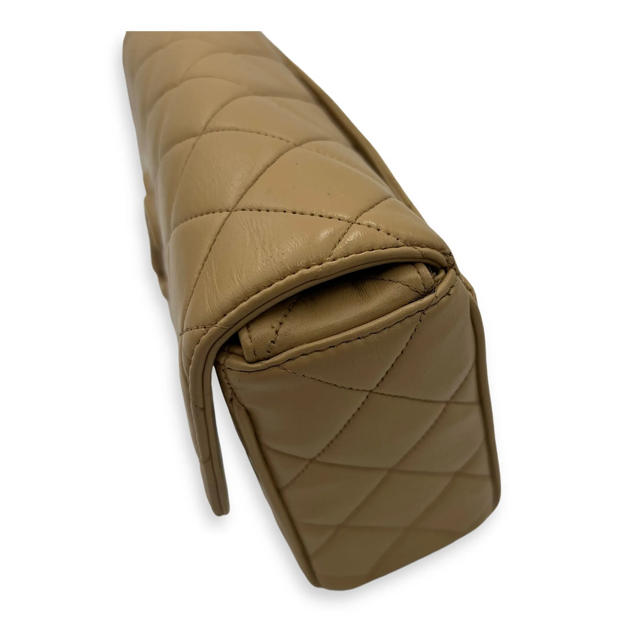 Classic Shoulder Bag Beige in Lambskin, Gold hardware