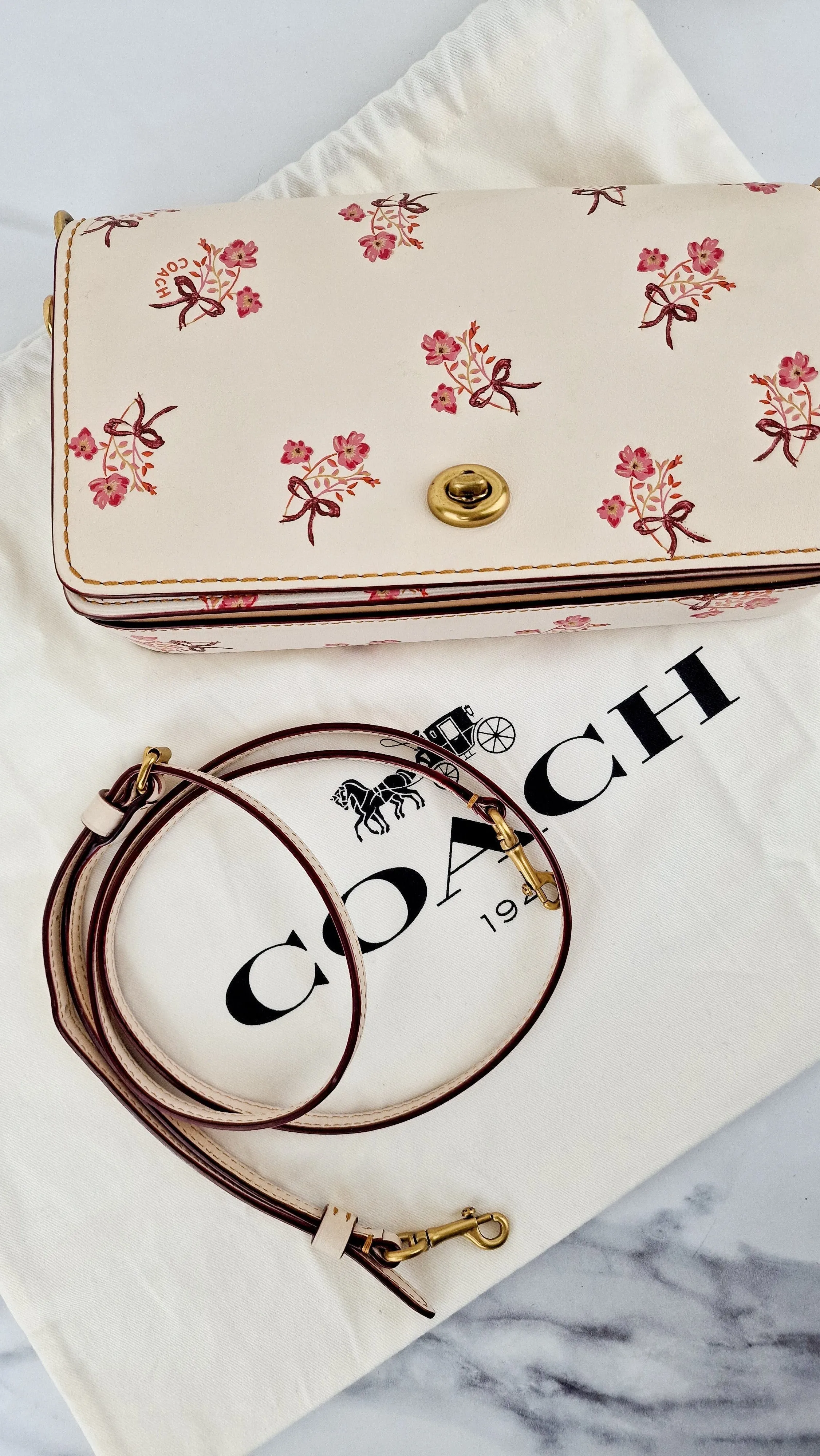 Coach 1941 Dinky Crossbody Bag in Chalk Smooth Leather With Floral Bow Pink Flowers - Coach 28433