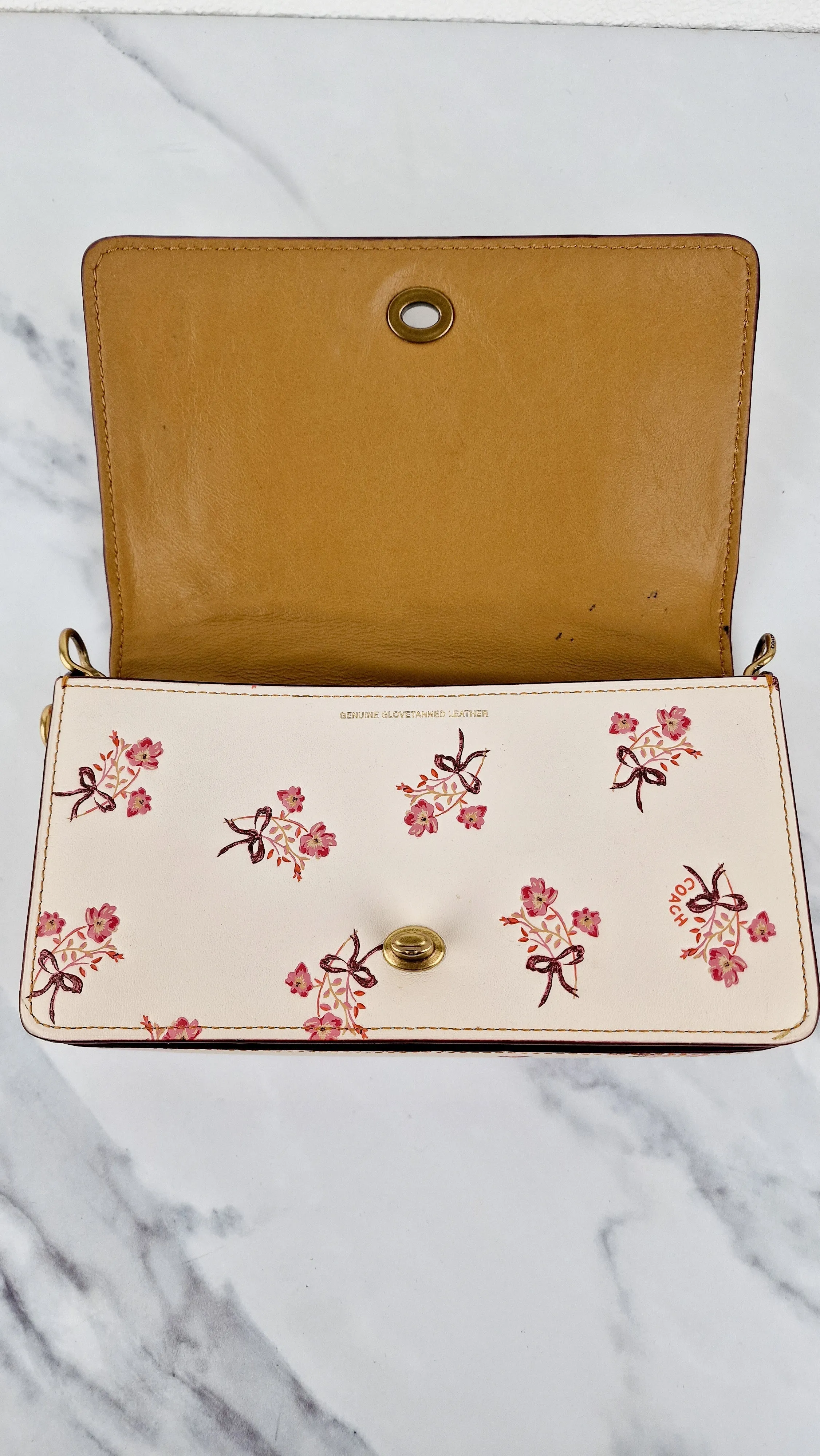 Coach 1941 Dinky Crossbody Bag in Chalk Smooth Leather With Floral Bow Pink Flowers - Coach 28433