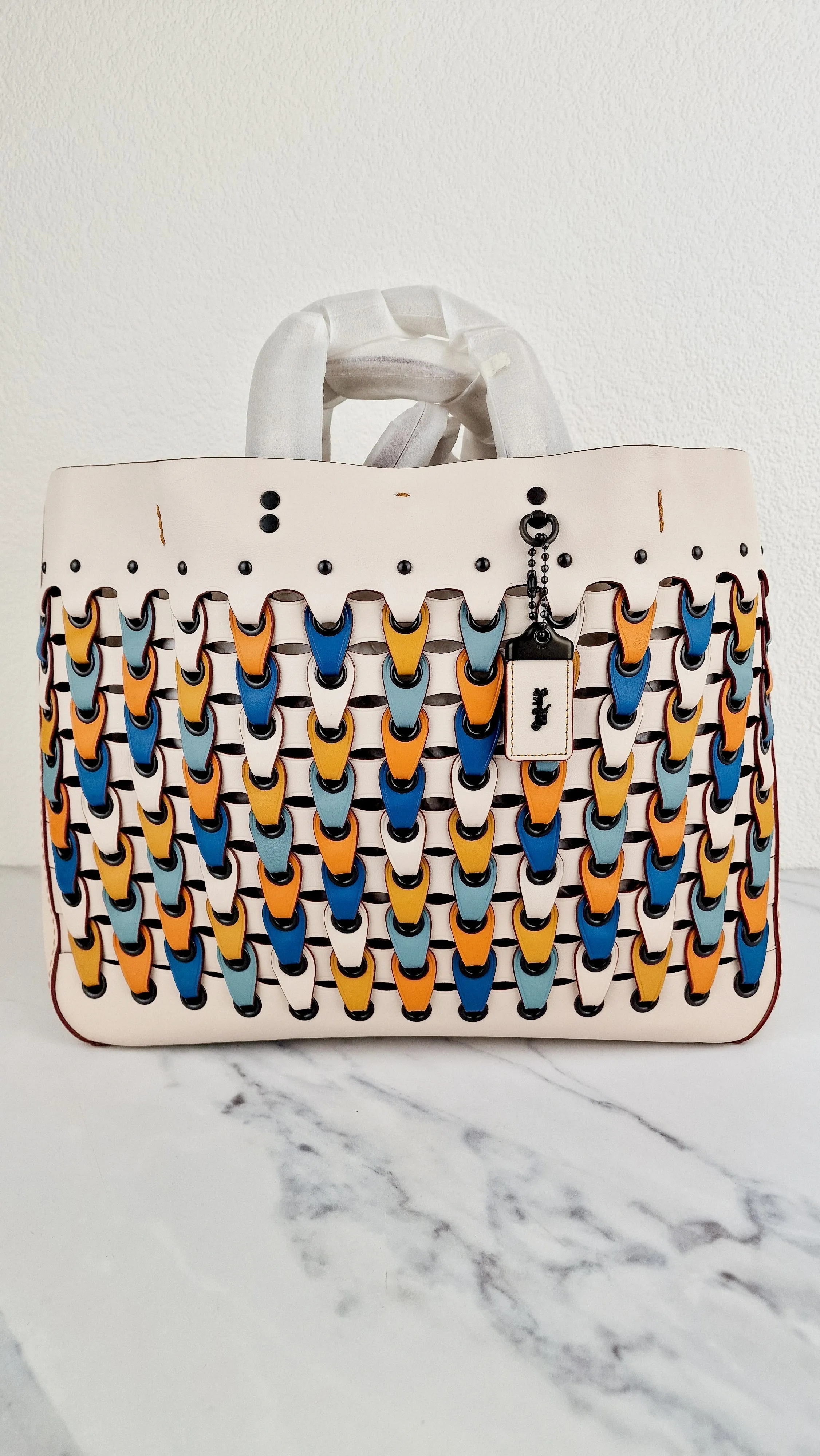 Coach 1941 Rogue Tote Bag With Links in Chalk Smooth Leather Blue, Yellow Colorblock Handbag - Coach 10496