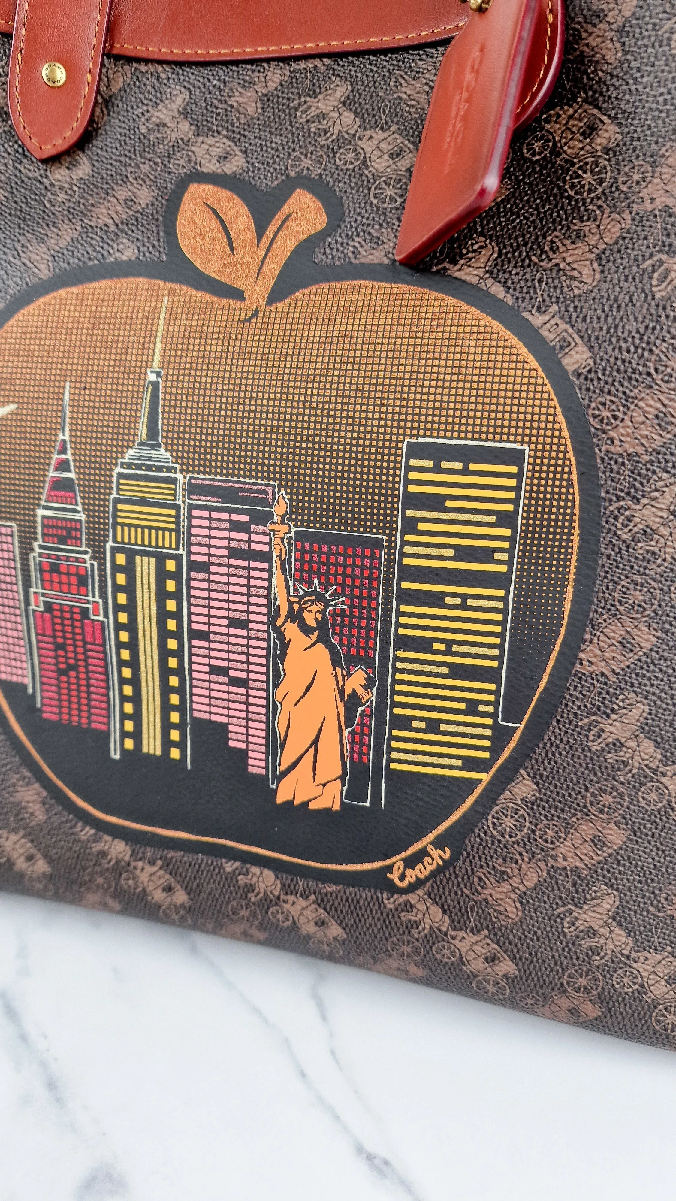 Coach Field Tote Bag In Signature Coated Canvas With Big Apple Skyline New York Saddle Brown Tan Truffle Rust - Handbag Coach C0769