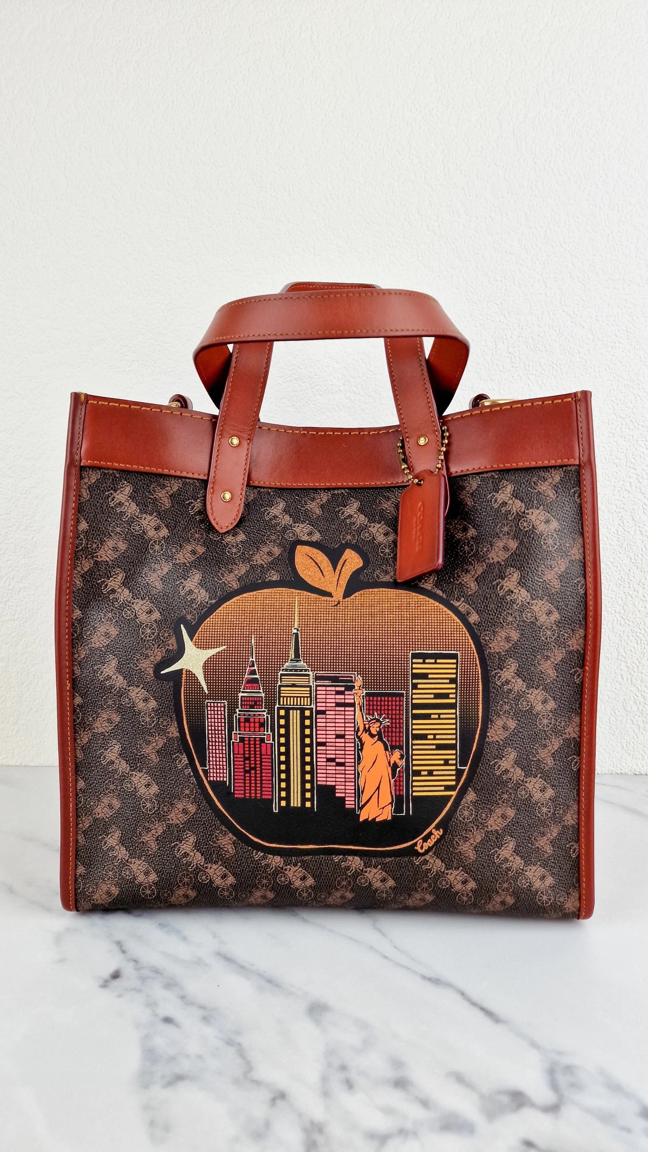 Coach Field Tote Bag In Signature Coated Canvas With Big Apple Skyline New York Saddle Brown Tan Truffle Rust - Handbag Coach C0769