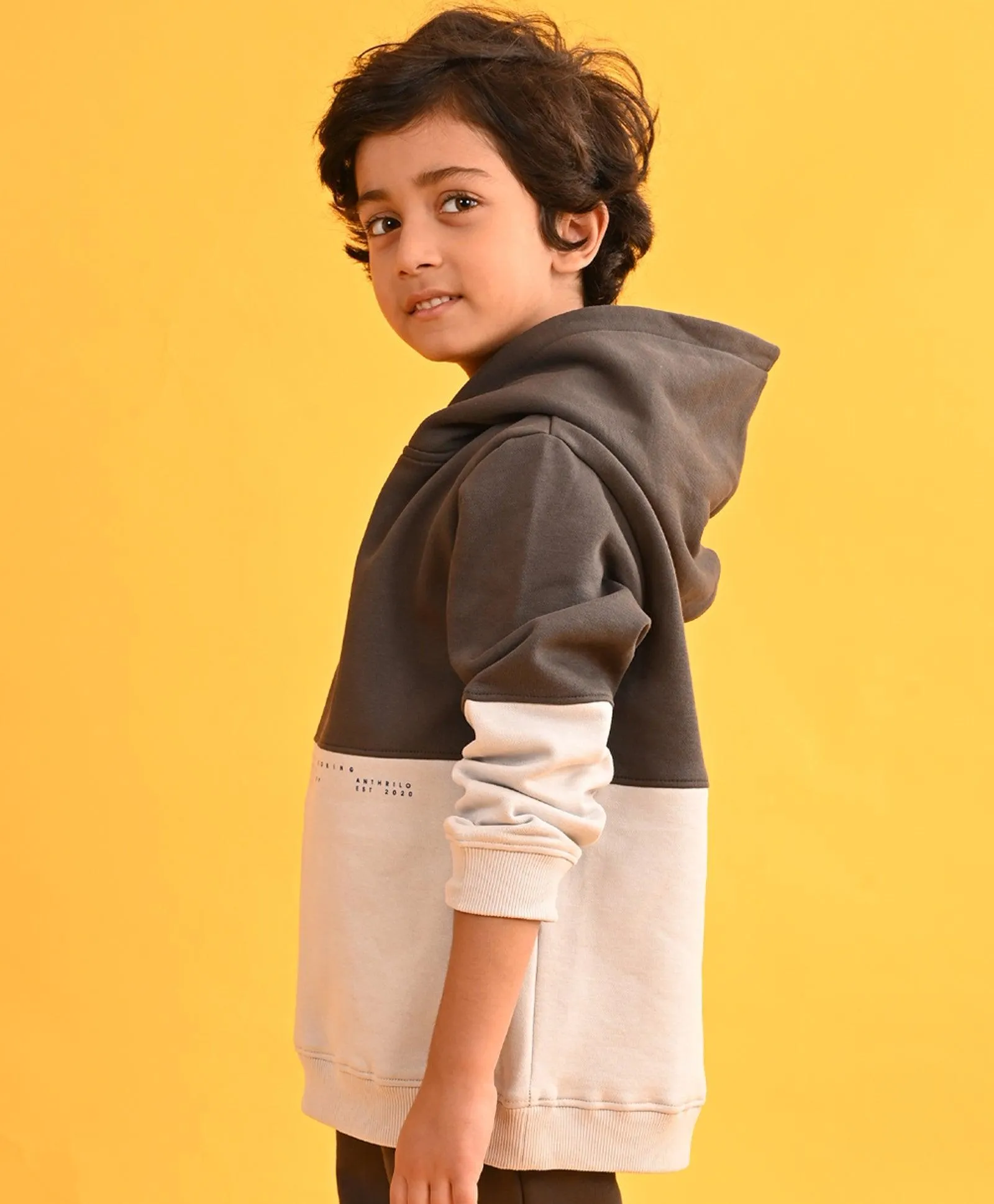 DARK AND LIGHT GREY TMR COLOR BLOCK FLEECE HOODIE - GREY