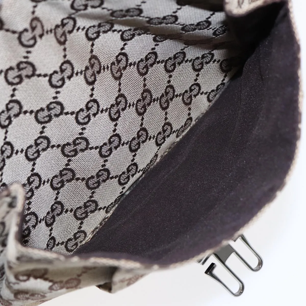 GUCCI GG Canvas Shoulder Bag Beige Brown Silver 131211 86557