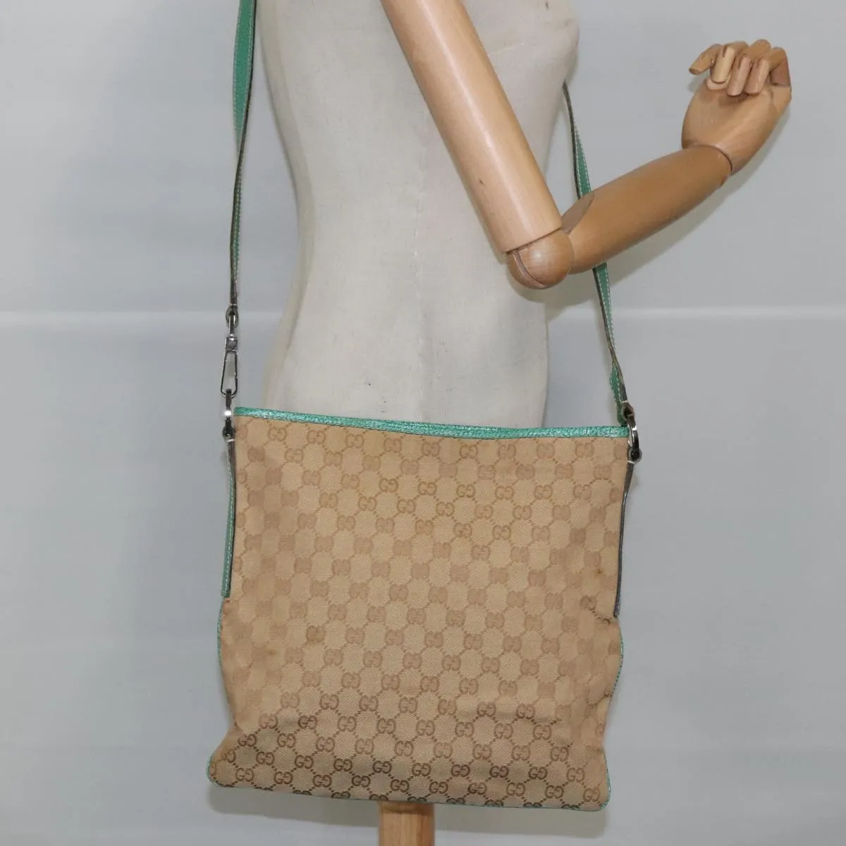 GUCCI GG Canvas Shoulder Bag Beige Silver Green 113013 96980