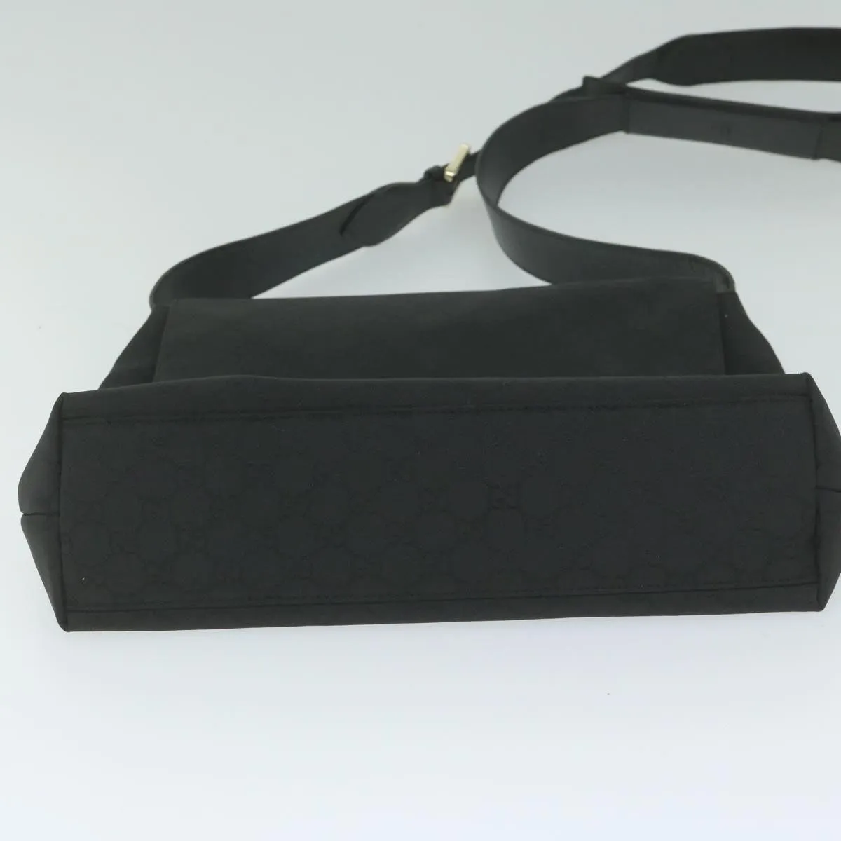 GUCCI GG Canvas Shoulder Bag Black 272351 60063