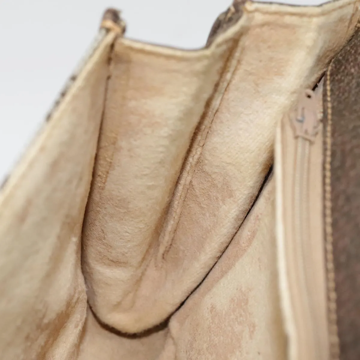 GUCCI GG Supreme Shoulder Bag PVC Beige Gold Silver 904 02 050 90654