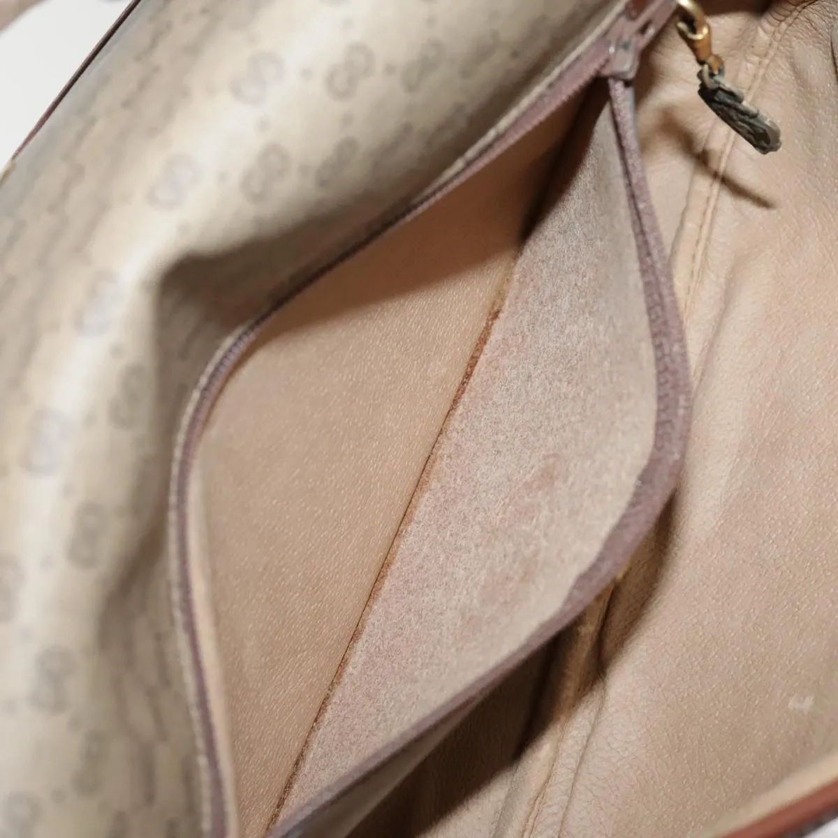 GUCCI Micro GG Supreme Shoulder Bag PVC Beige Gold Brown yk15470