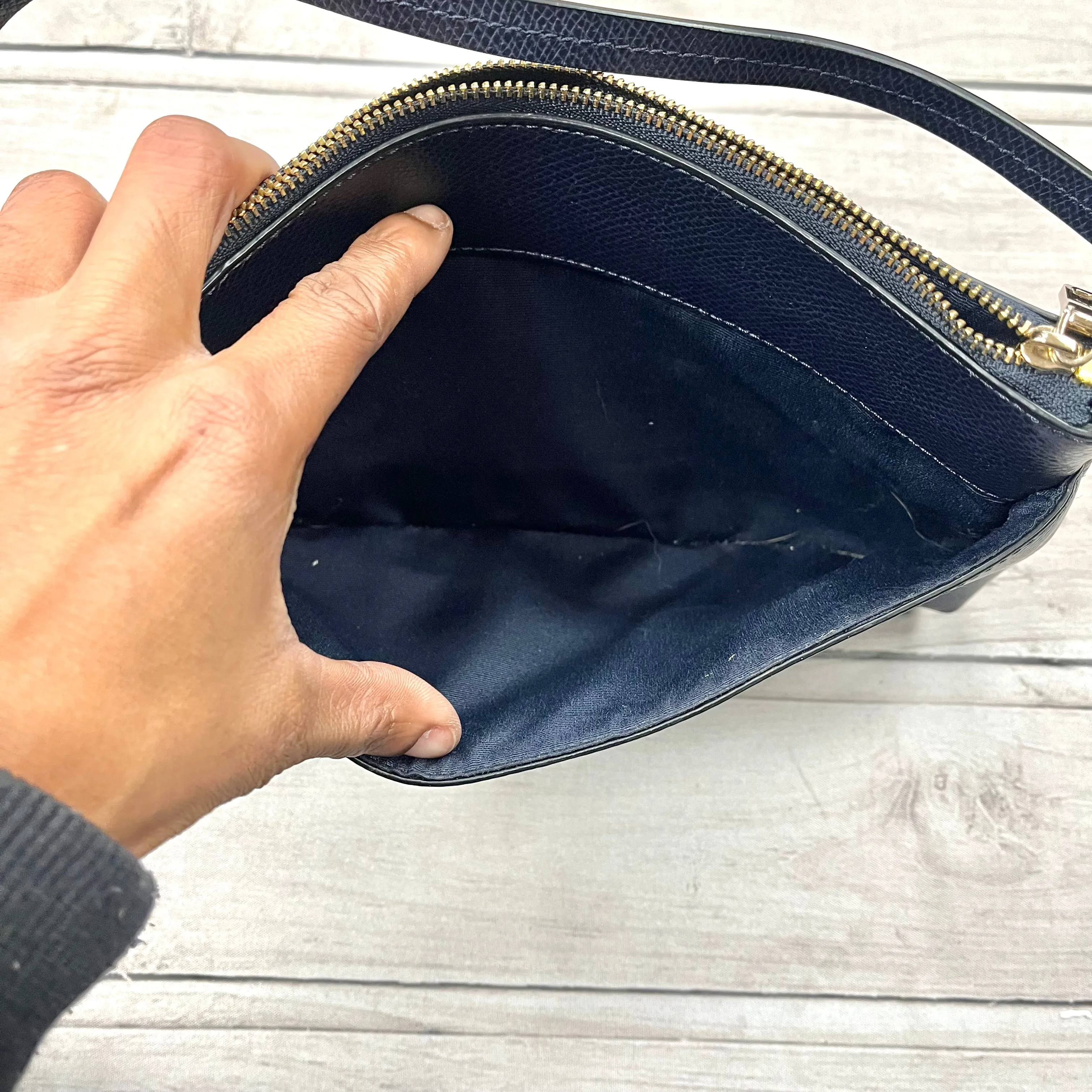 Handbag By Coach  Size: Medium