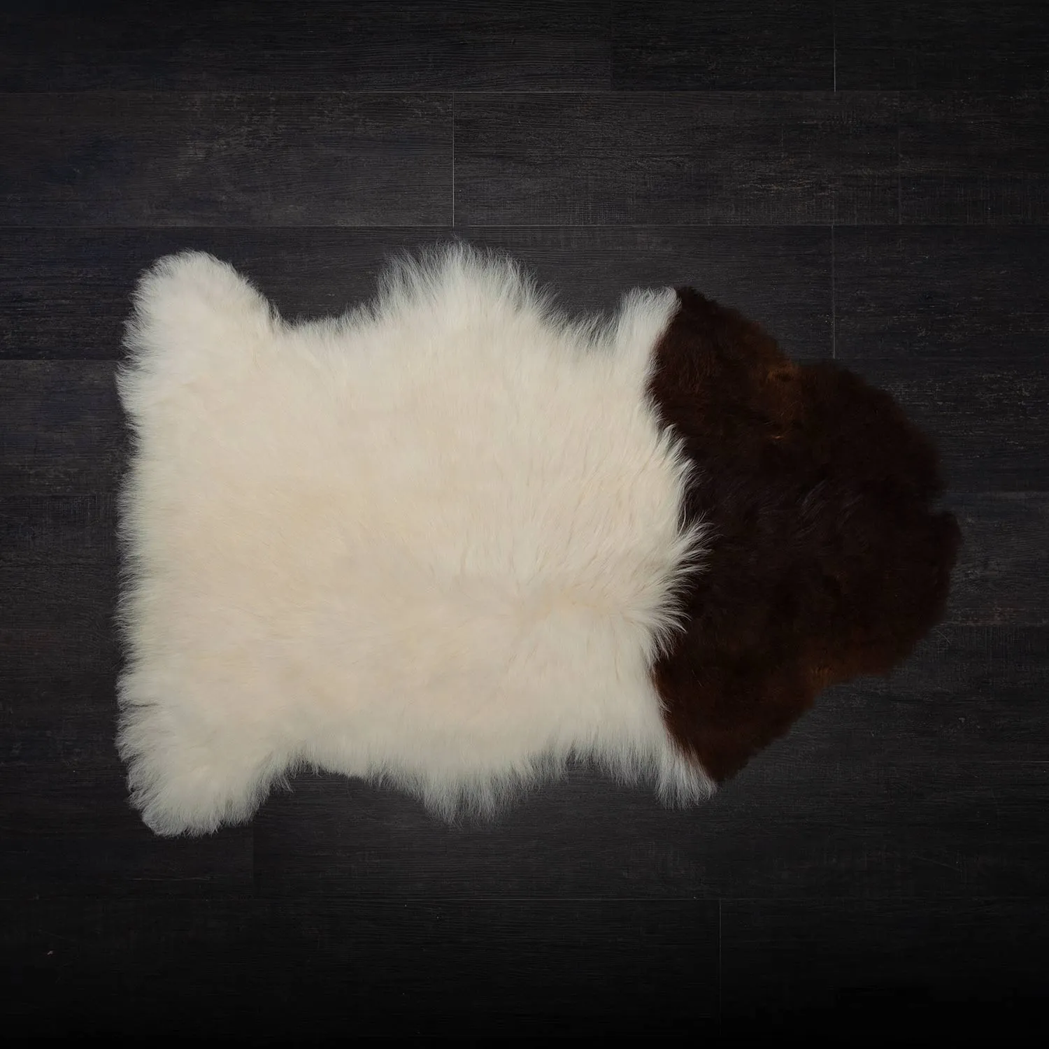 Himalayan Natural Piebald Sheepskin