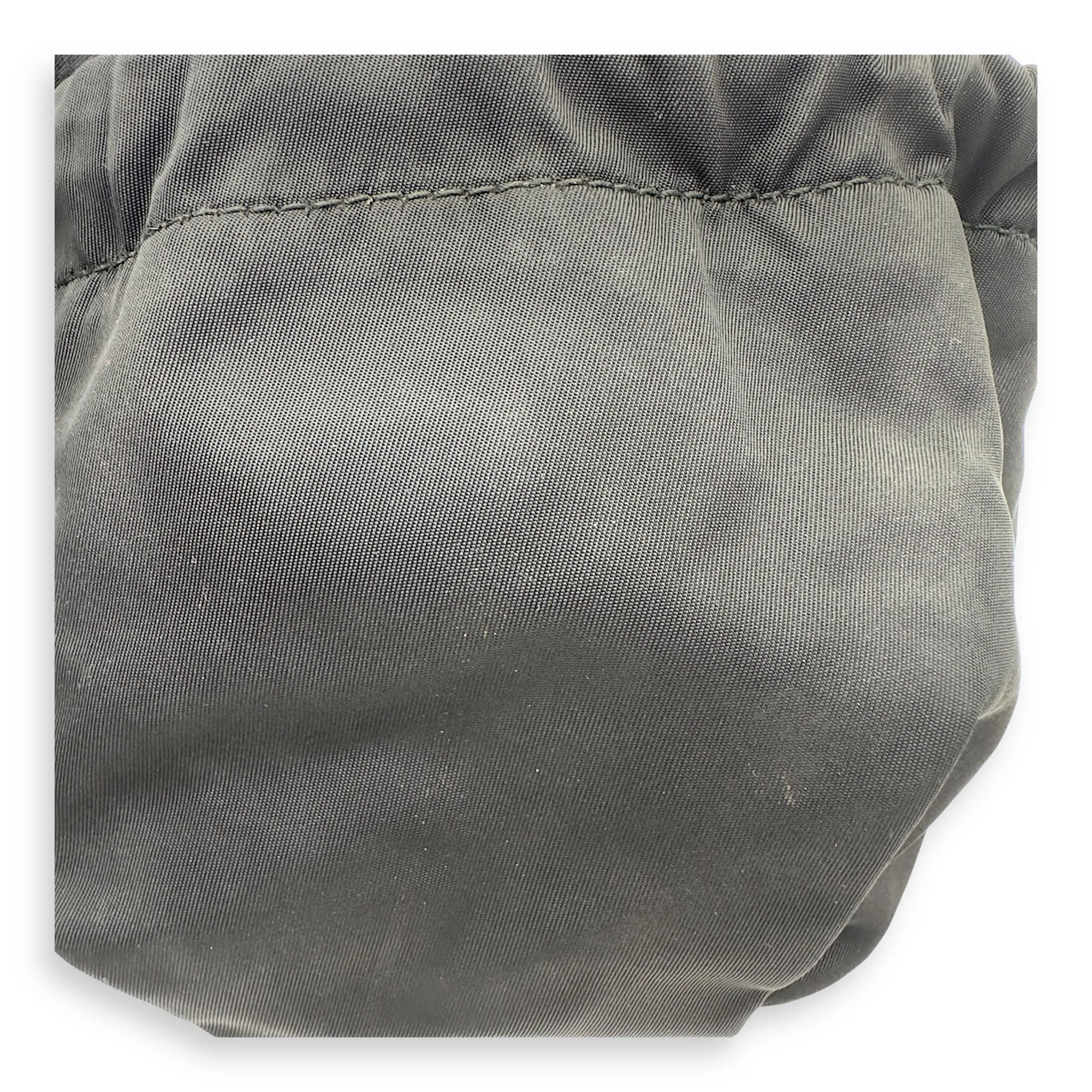 Logo Pouch Black in Nylon, Gold hardware