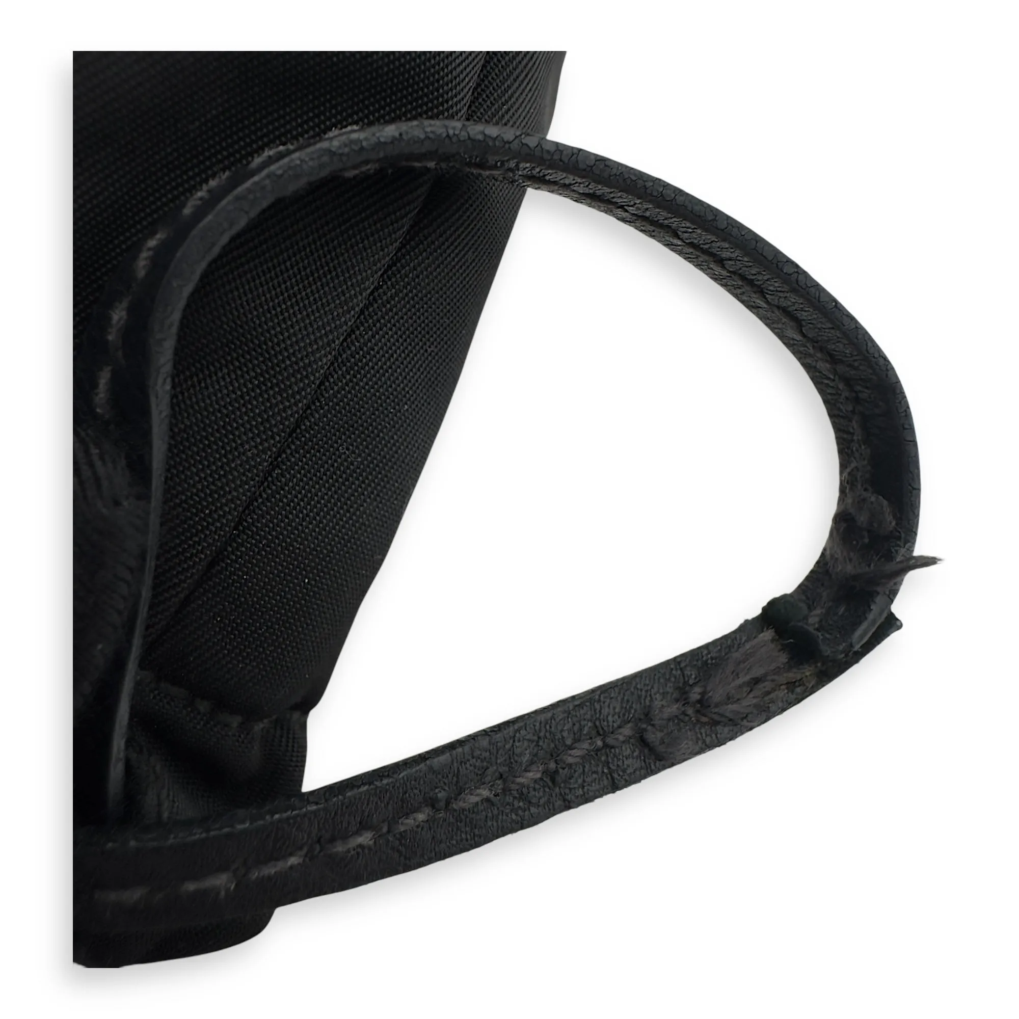 Logo Pouch Black in Nylon, Gold hardware