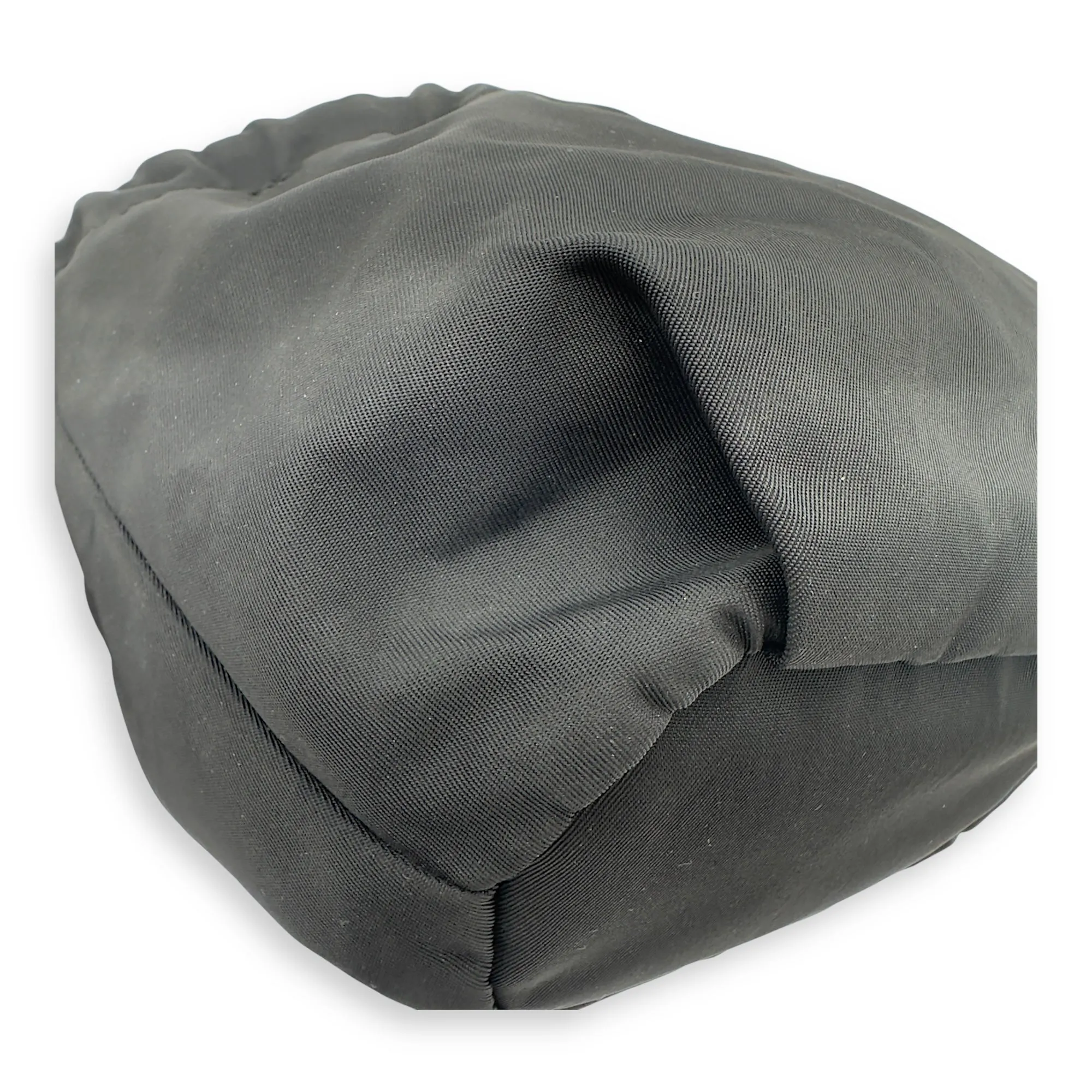 Logo Pouch Black in Nylon, Gold hardware