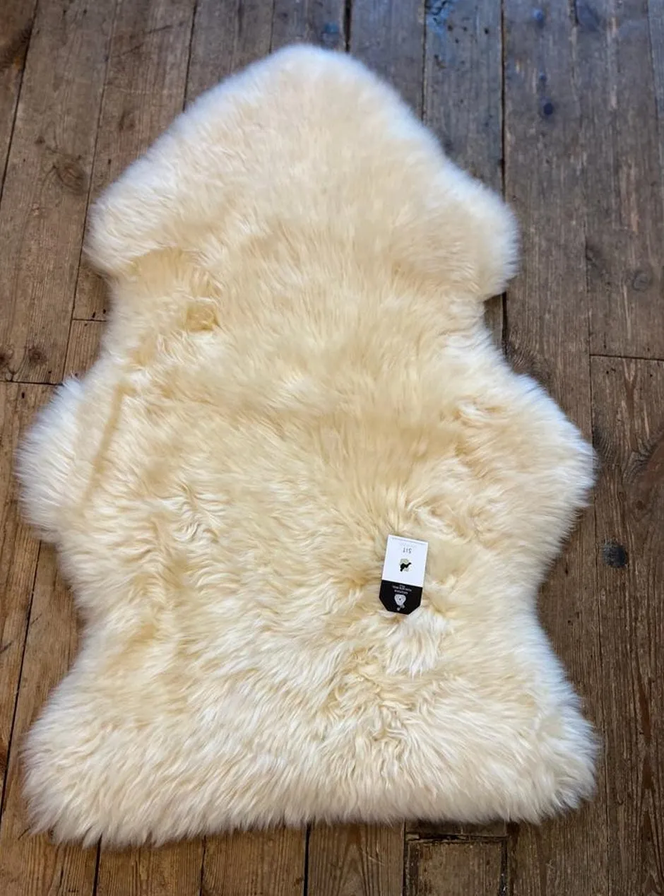 Long Wool Large Single Champagne Sheepskin