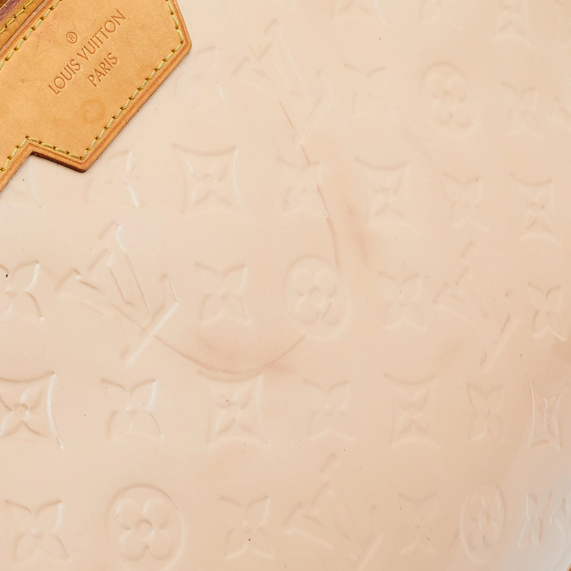 Louis Vuitton Blanc Corail Monogram Vernis Brea MM Bag
