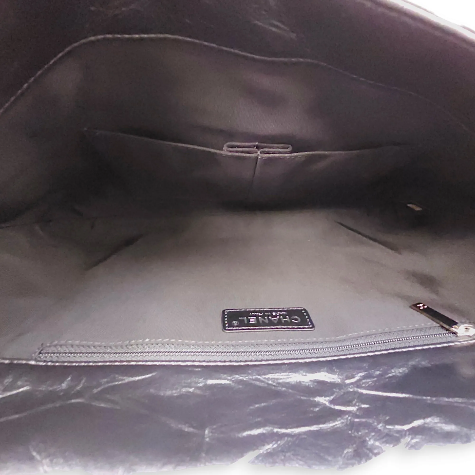 Seasonal Quilted Big Bang Flap 40x24cm Black Shoulder Bag in Crumpled calf leather, Silver hardware