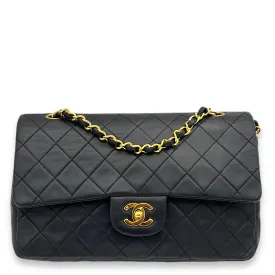 Vintage CC Double Flap Medium Black Shoulder Bag in Lambskin, Gold hardware