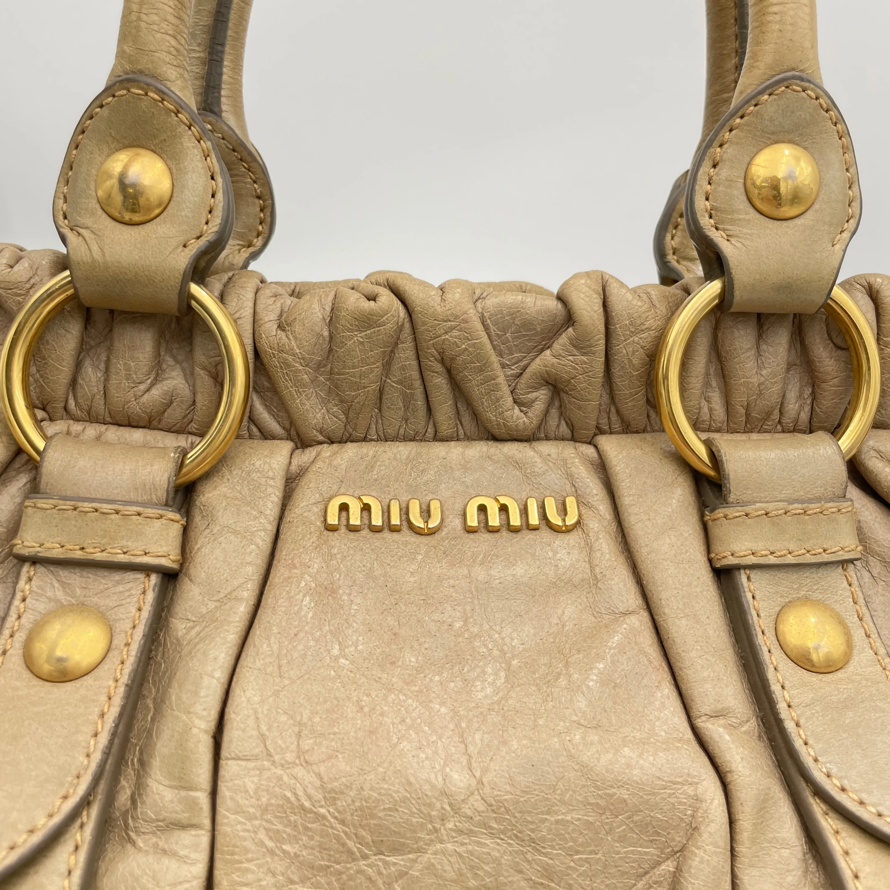 Vitello Lux Beige Top Handle Bag in Goat Leather, Gold hardware